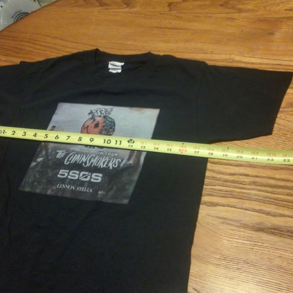 ⛓️ 🚬 Chainsmokers Band Concert Tour Shirt 🌎 World War Joy ☺️ Small 5SOS Lennon - Picture 10 of 10